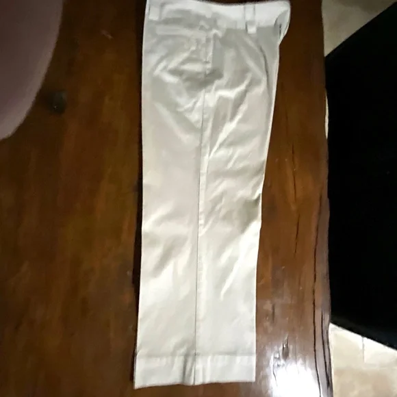 Massimo Beige Flat Front Capris Size 6 - Picture 5 of 11